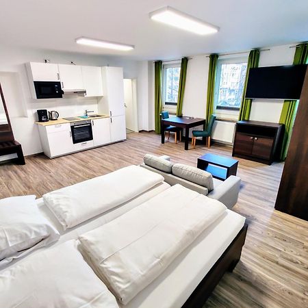 Boardinghouse - Stadtvilla Budget Швайнфурт Екстериор снимка