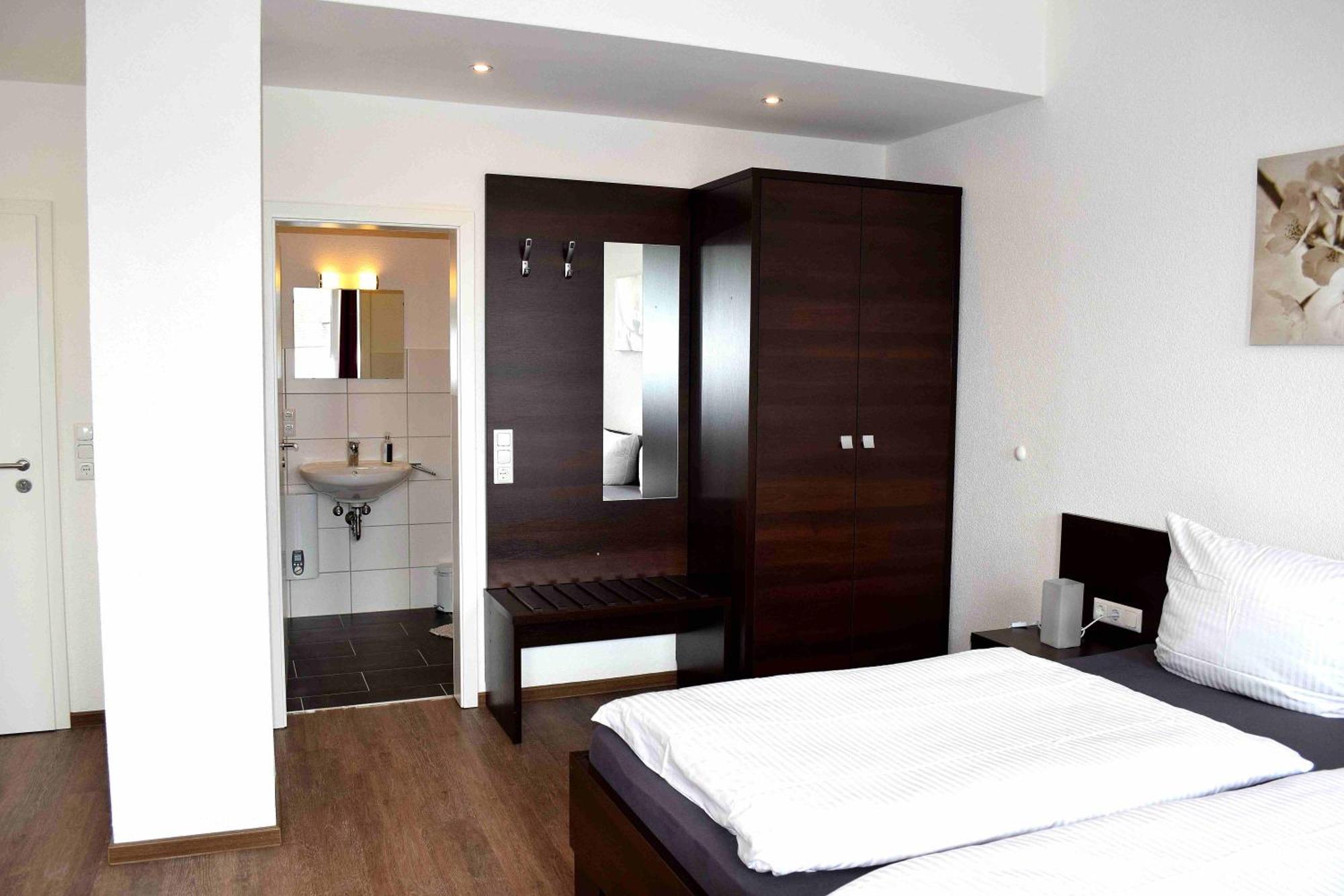 Boardinghouse - Stadtvilla Budget Швайнфурт Стая снимка