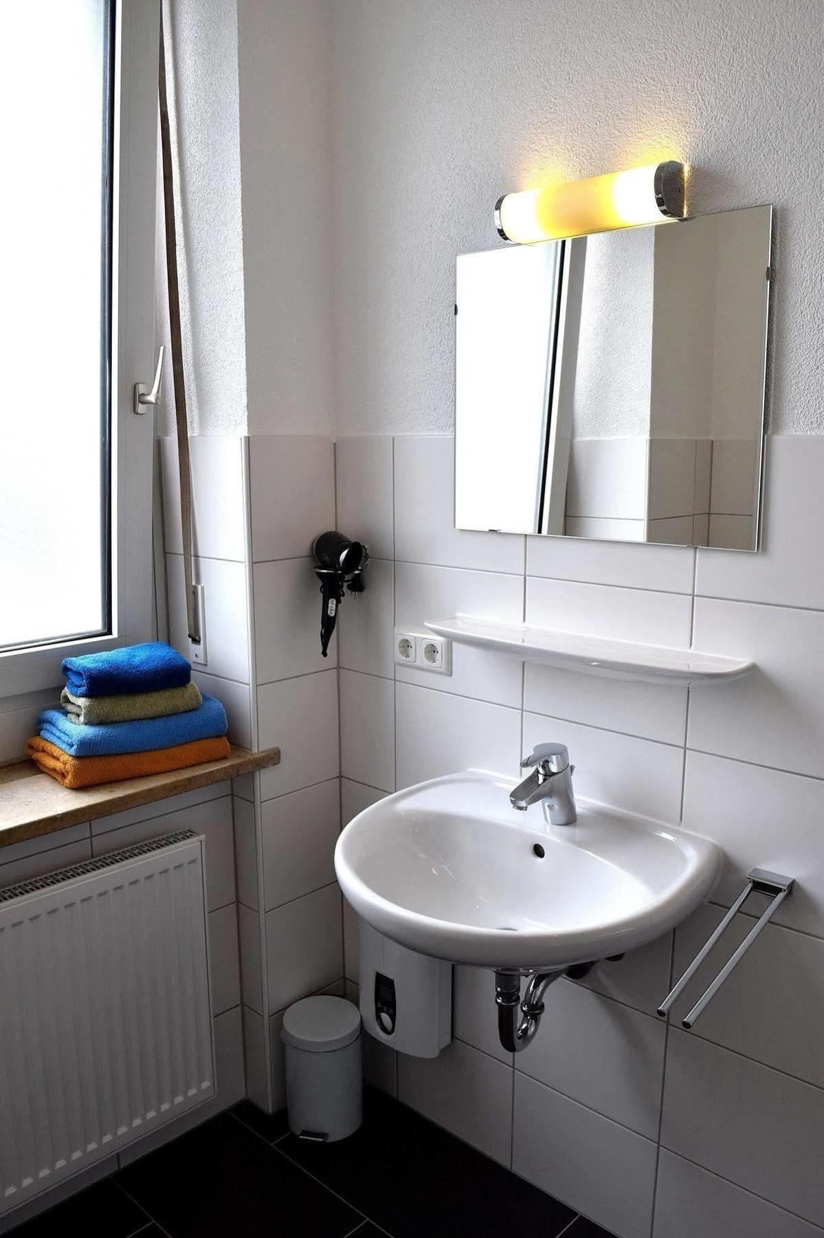 Boardinghouse - Stadtvilla Budget Швайнфурт Екстериор снимка