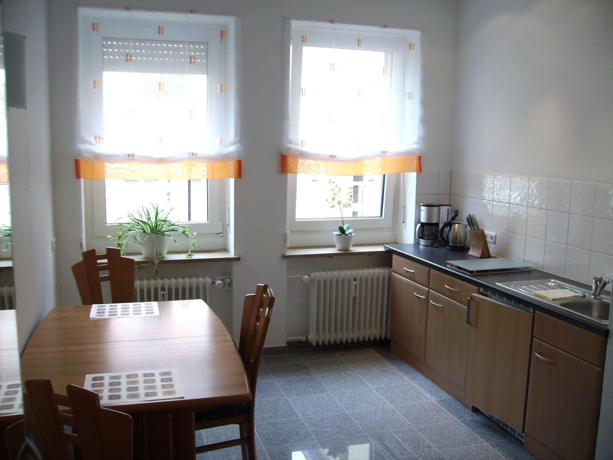 Boardinghouse - Stadtvilla Budget Швайнфурт Екстериор снимка